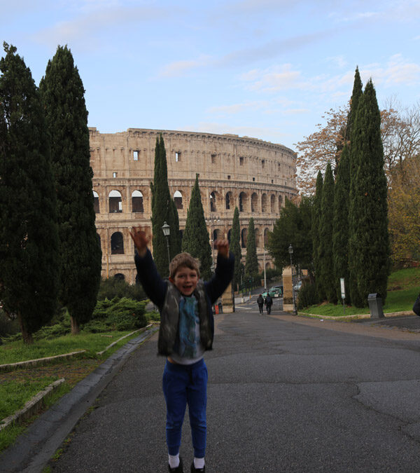 Colosseum-Rome-Italy-for-Kids