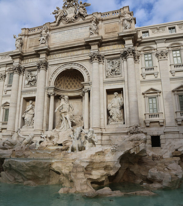 Trevi-Fountain-Rome-Italy-for-Kids